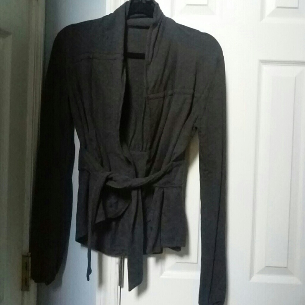 Lululemon wrap
